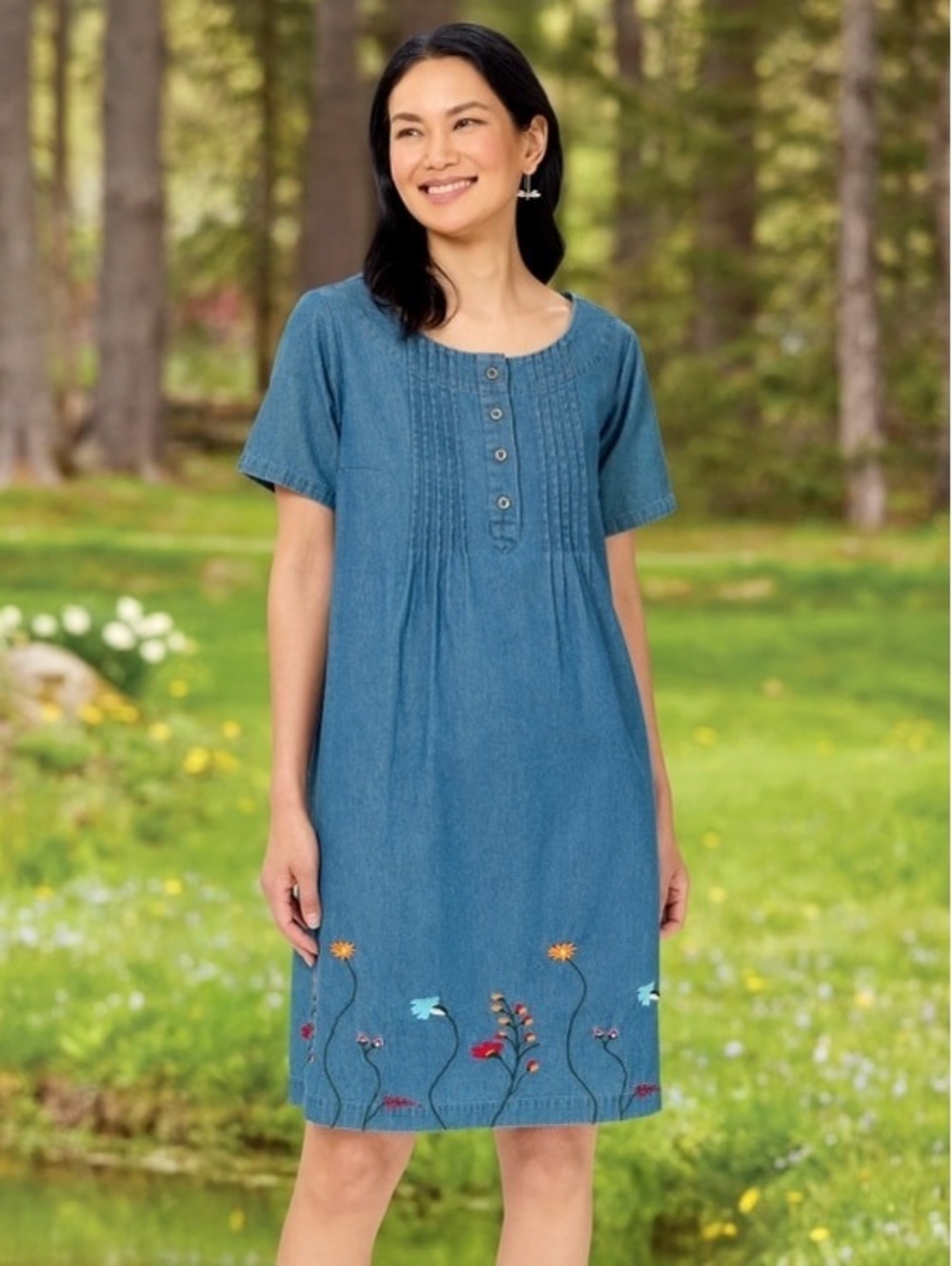 NWOT Vermont Country Store Embroidered Denim Pintuck Dress Blue Large